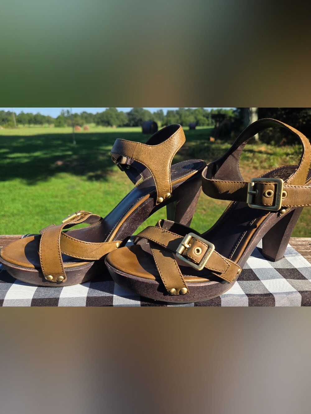 Vince Camuto "Catey" Platform Heels Sandals